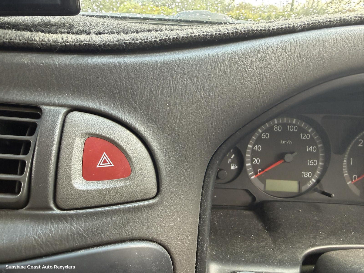 1997-2004 Nissan Patrol Misc Switch Relay