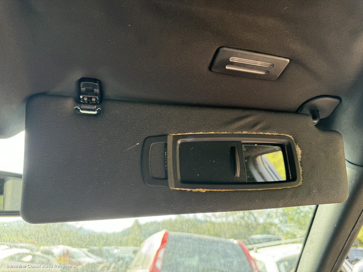2007-2013 Bmw X5 Sunvisor