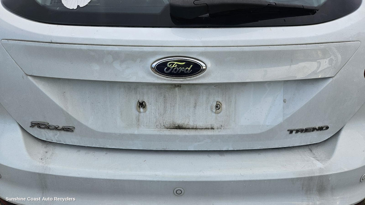 2011-2015 Ford Focus Rear Garnish