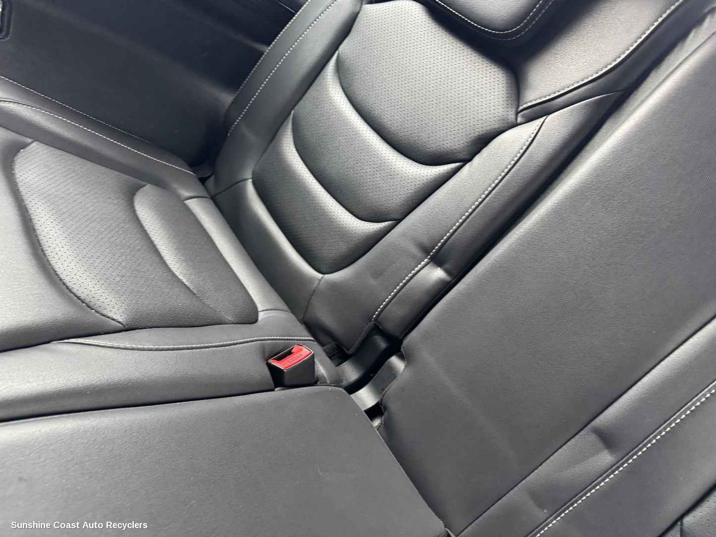 2017-2024 Ldv D90 Seatbelt Stalk