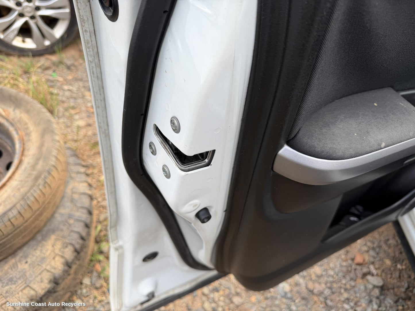 2013 Suzuki Vitara Door Boot Gate Lock