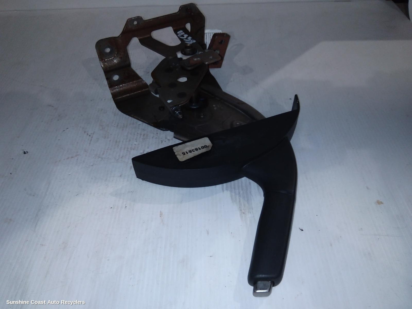 2011 Nissan Dualis Handbrake Lever