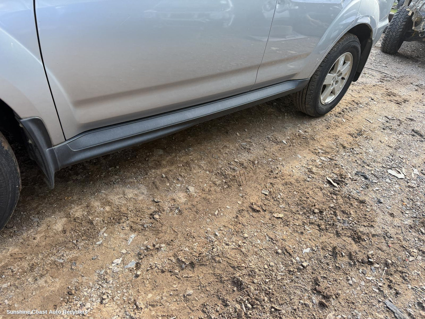 2009-2012 Mitsubishi Outlander Side Step Skirt