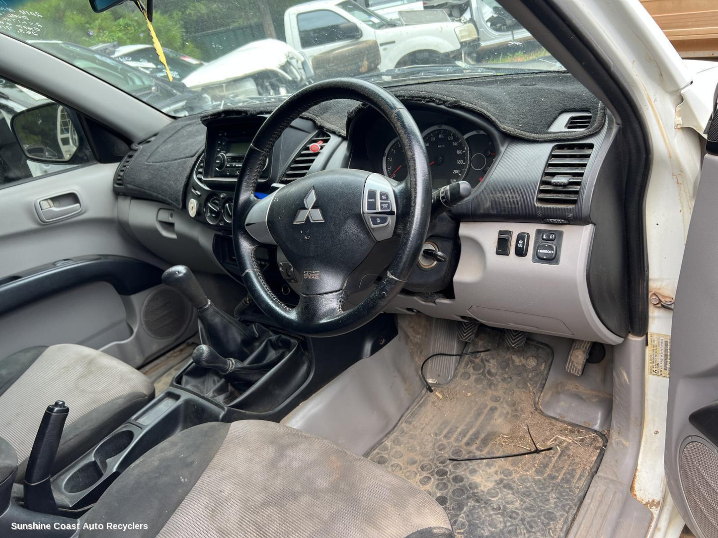 2014 Mitsubishi Triton Ecu
