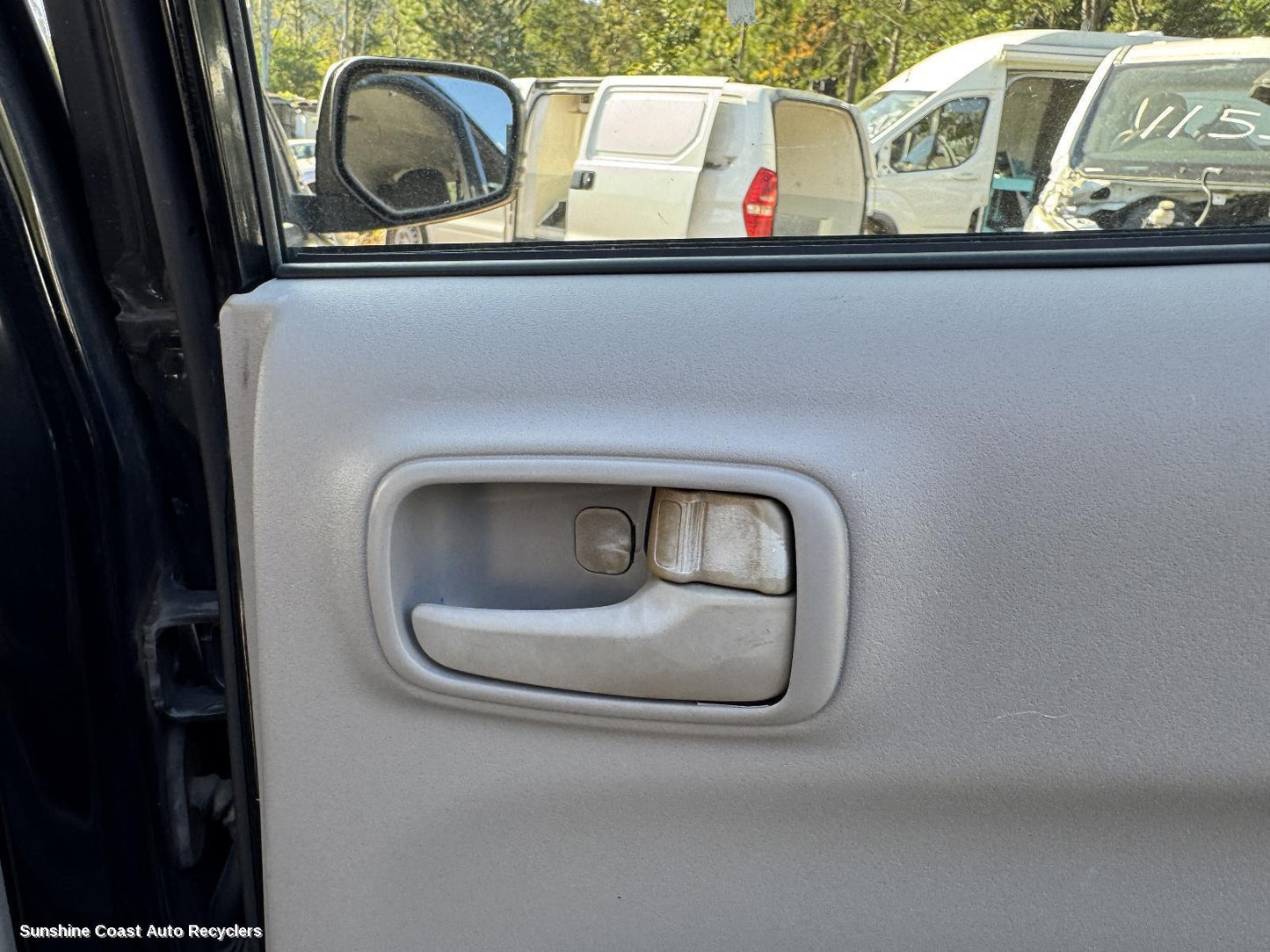 2008 Mitsubishi Triton Door Handle