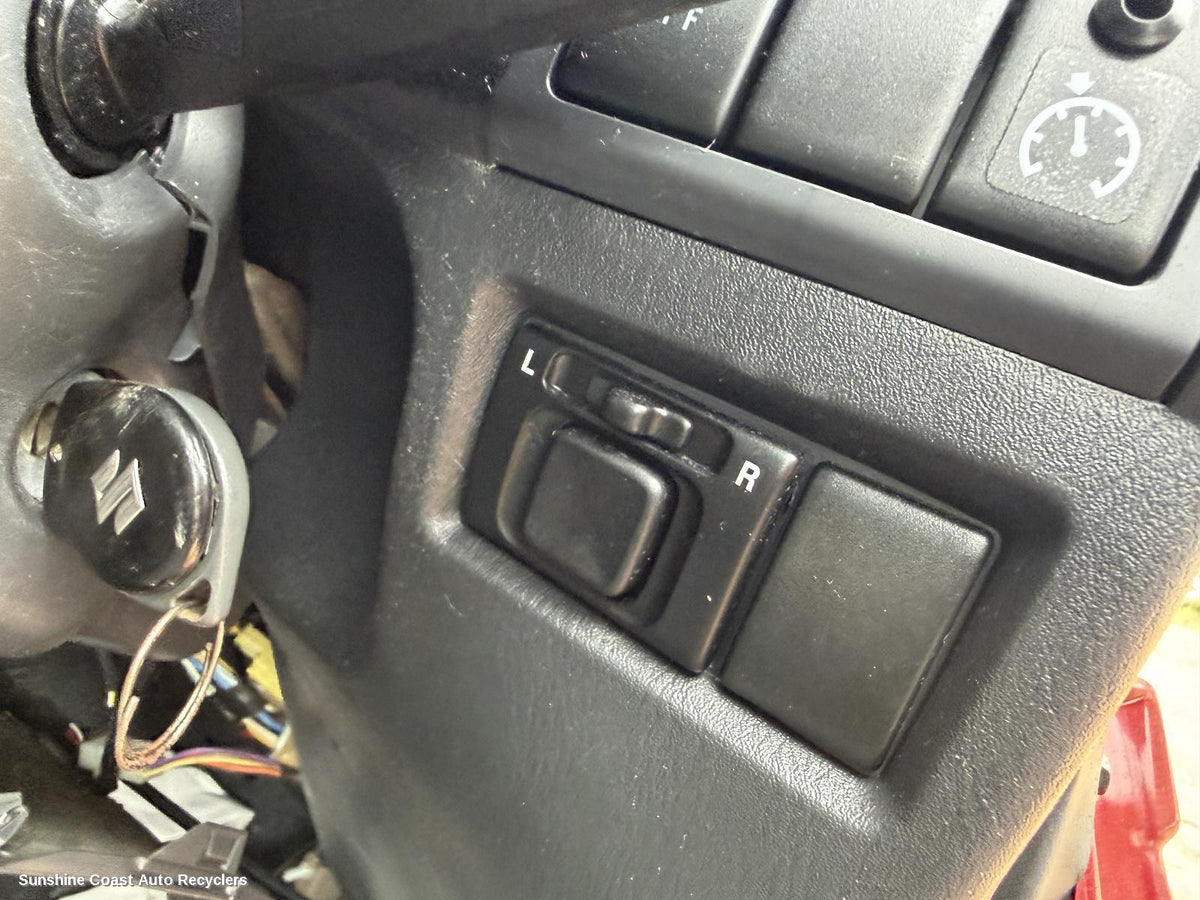 1998-2018 Suzuki Jimny Misc Switch Relay