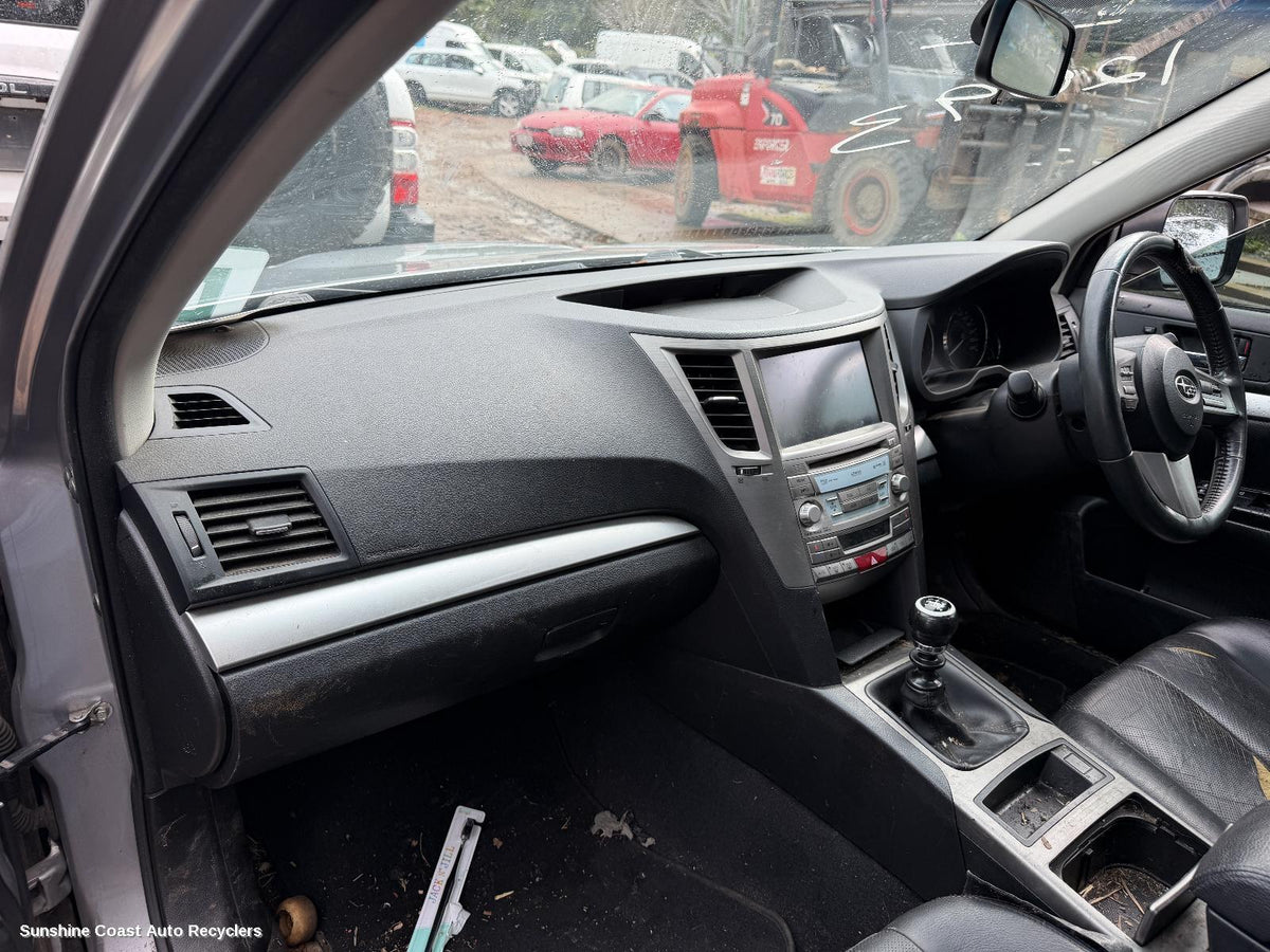 2009-2014 Subaru Outback Glove Box