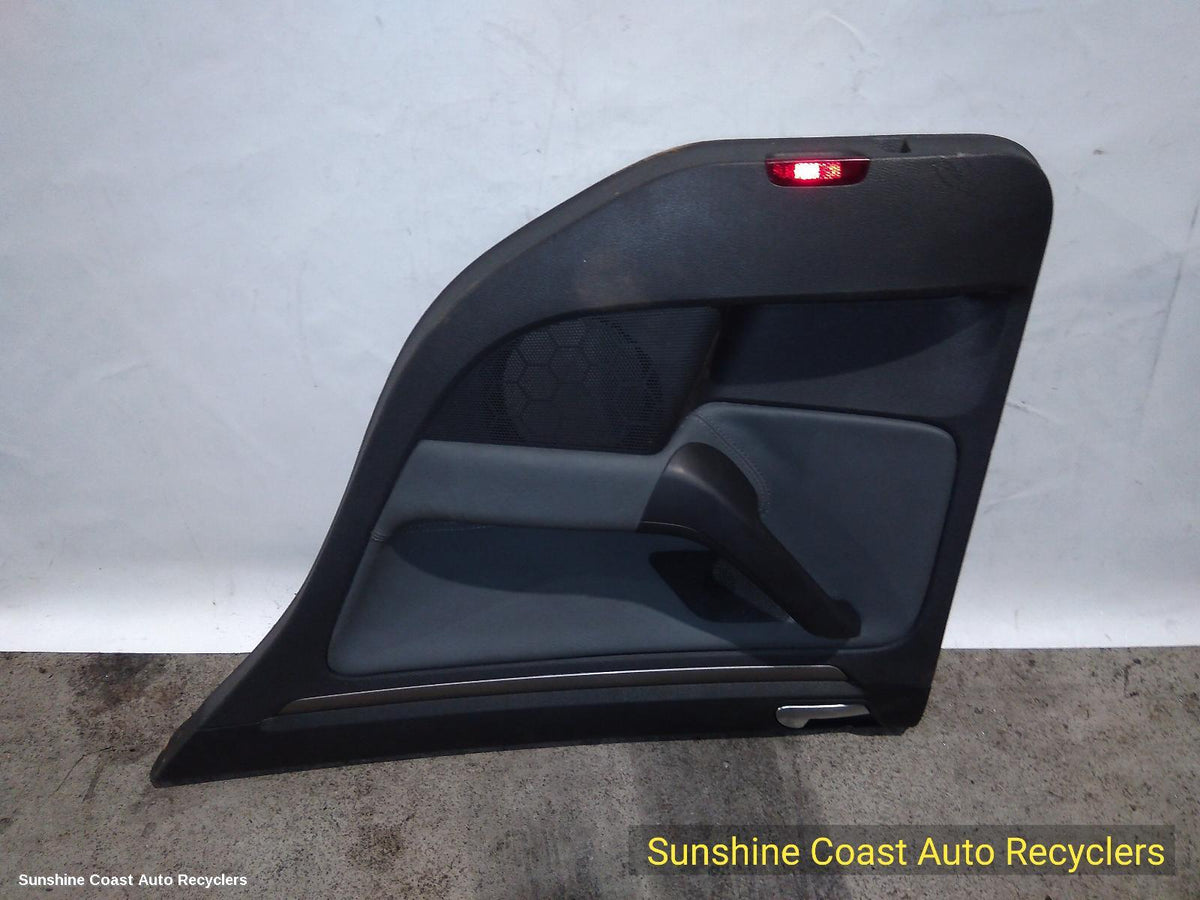 2004-2009 Volkswagen Golf Door Trim