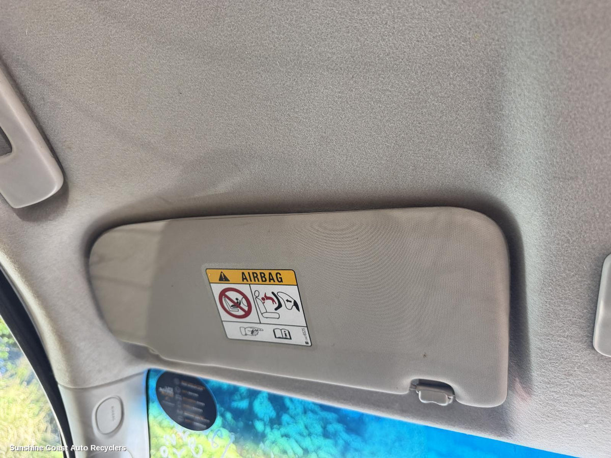 2012-2020 Holden Colorado Sunvisor