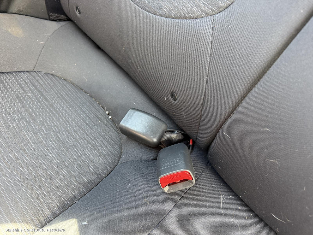 2011-2019 Hyundai Accent Seatbelt Stalk