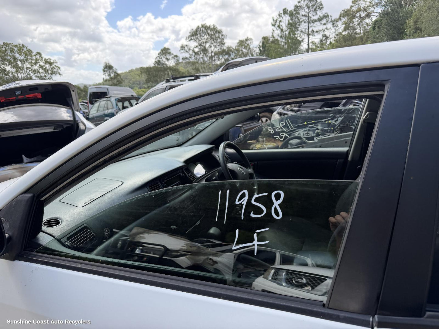 2001-2007 Toyota Corolla Left Front Door Window