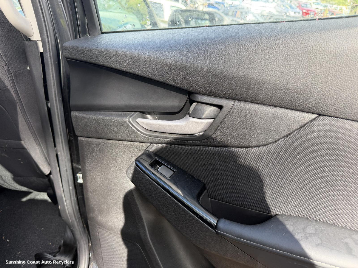 2020-2026 Mazda Bt50 Door Handle