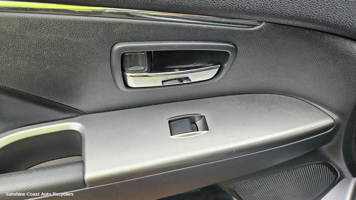 2010-2024 Mitsubishi Asx Door Handle