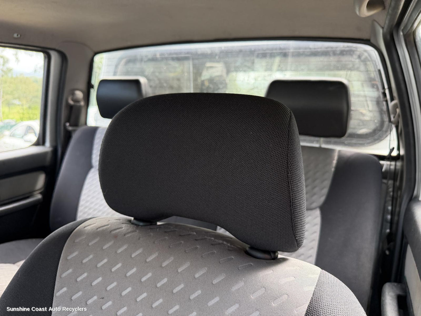 2001-2015 Nissan Navara Headrest