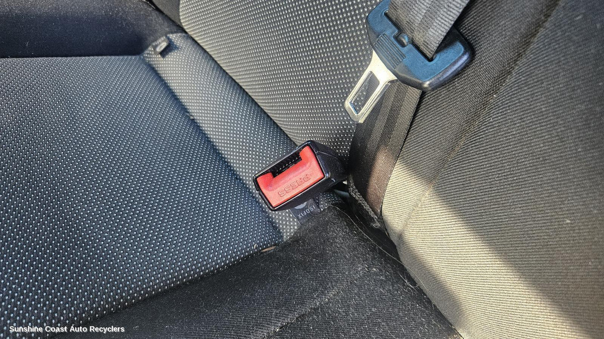 2011-2015 Skoda Fabia Seatbelt Stalk