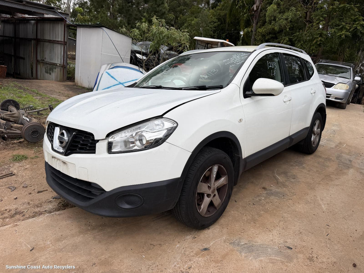 2010-2014 Nissan Dualis Grille