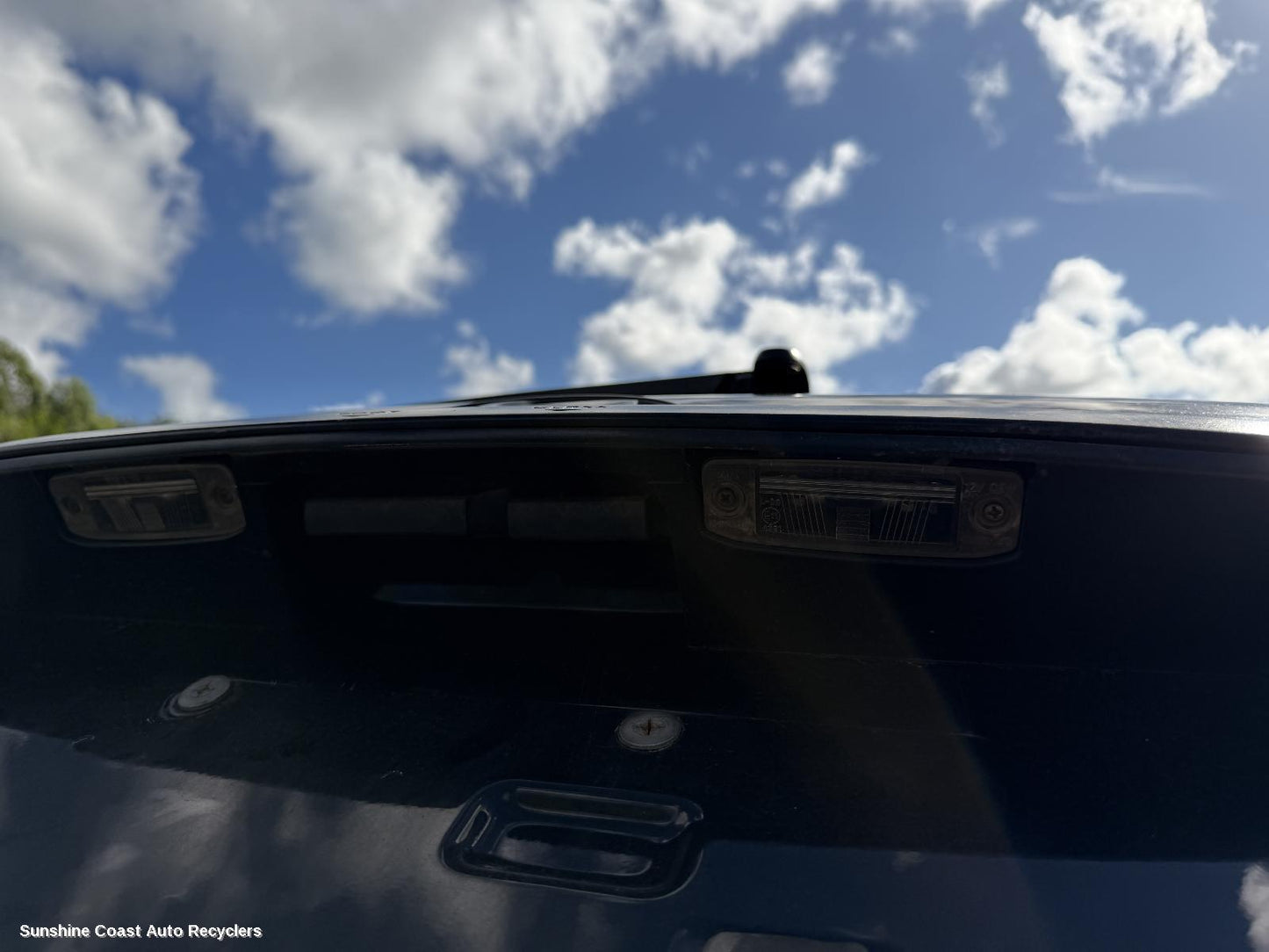 2004-2010 Hyundai Tucson Tailgate Handle