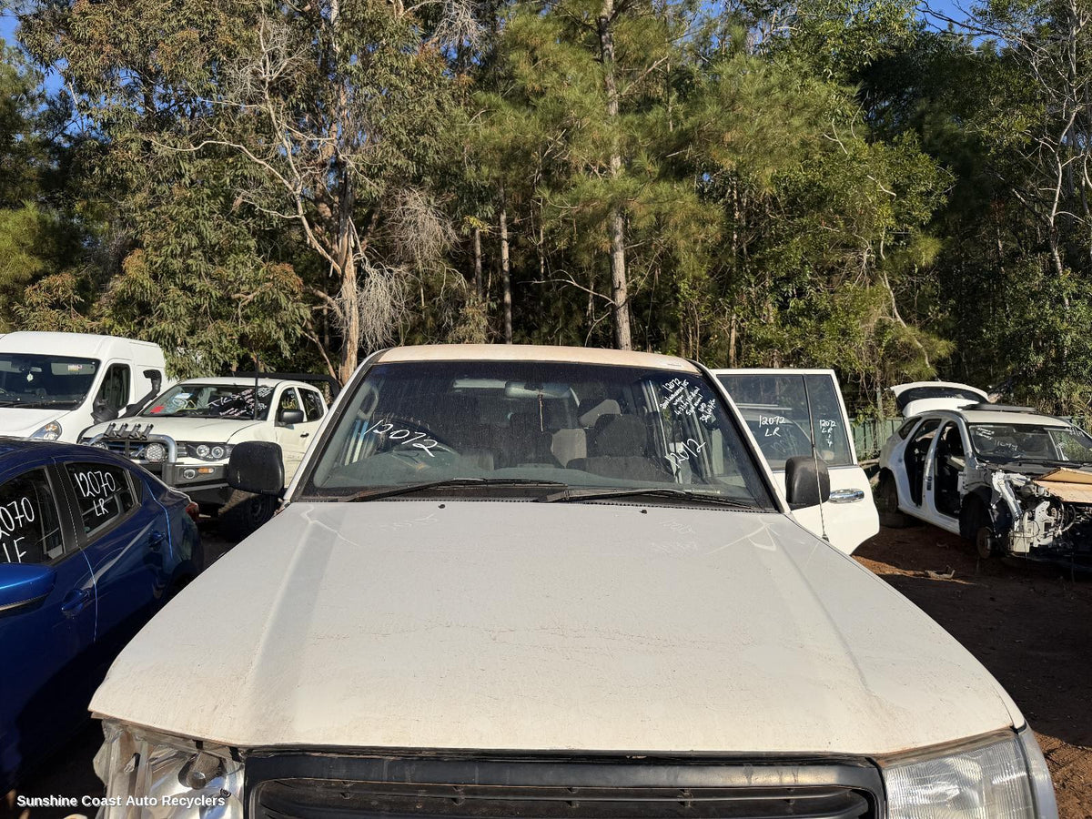 1998-2002 Toyota Landcruiser Bonnet