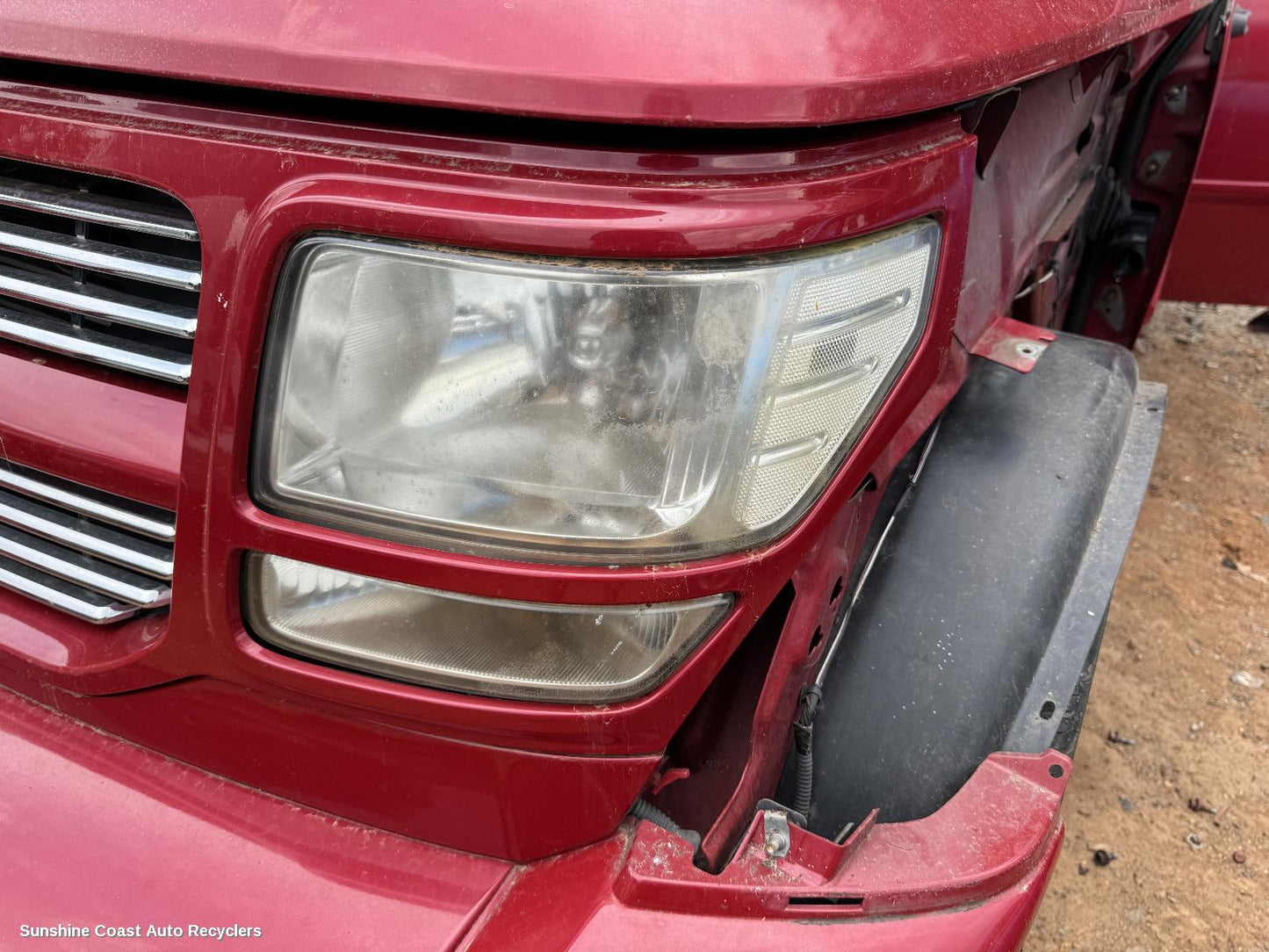 2007-2011 Dodge Nitro Left Headlamp