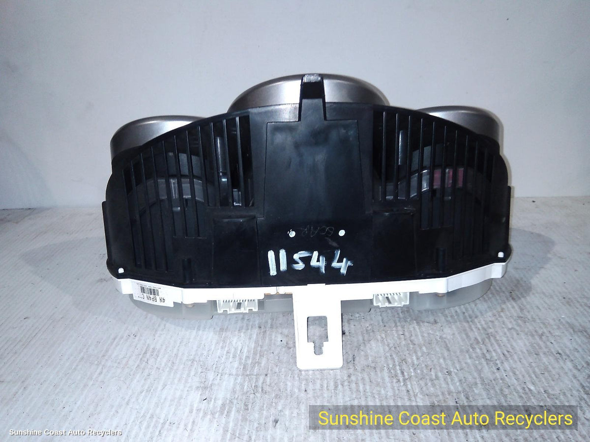 2003-2006 Mazda 3 Instrument Cluster