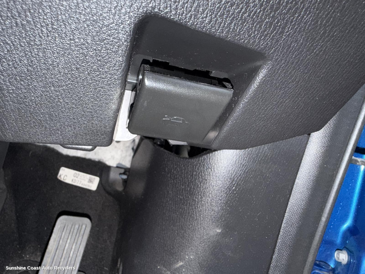 2012-2017 Mazda Cx5 Bonnet Release