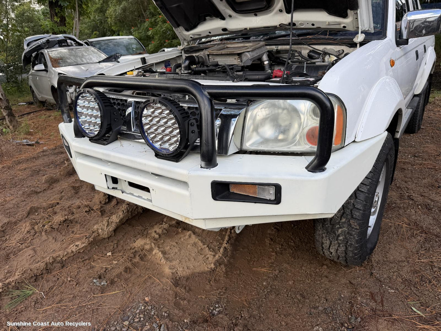 1997-2015 Nissan Navara Front Bumper