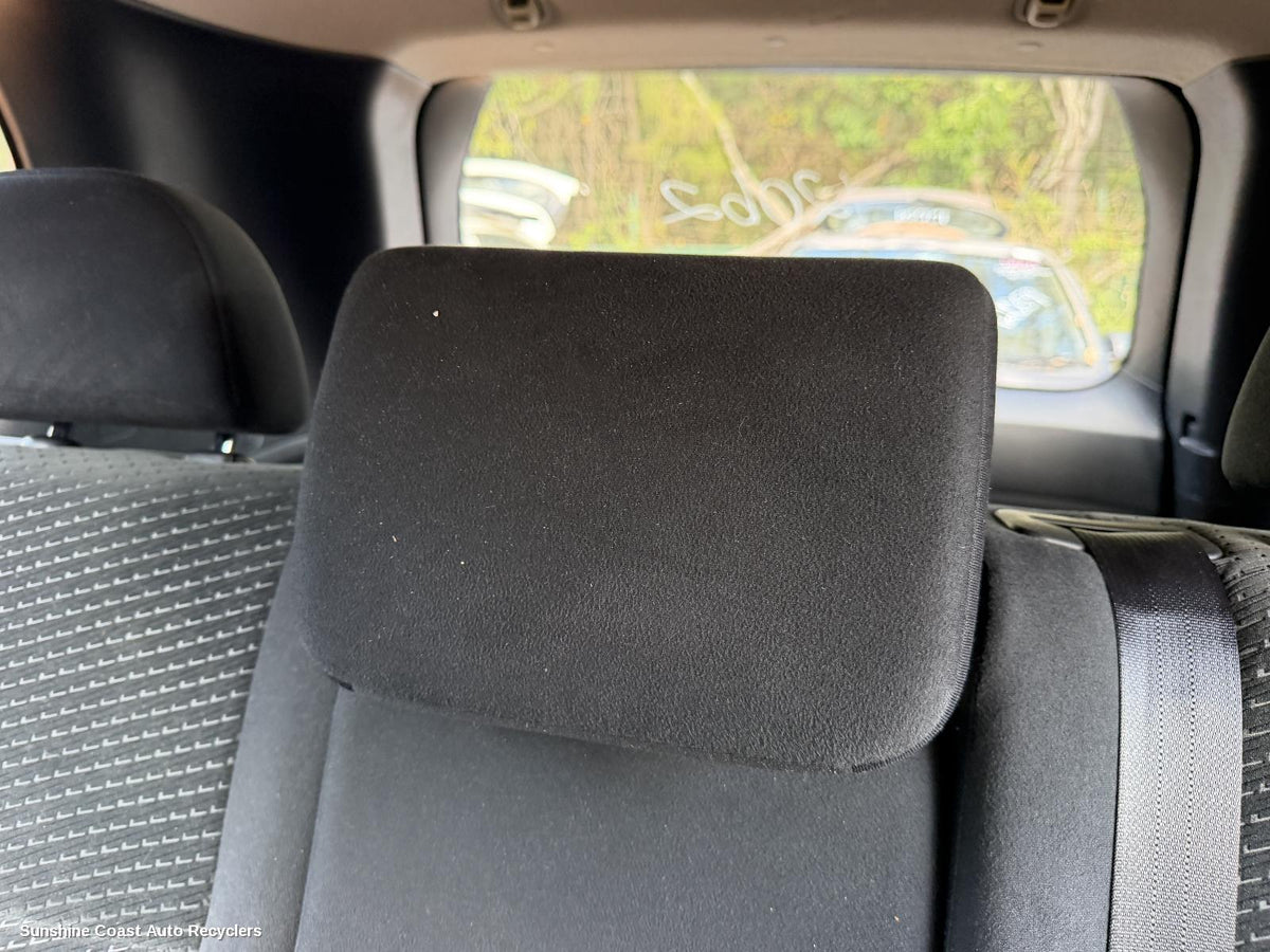 2007-2014 Nissan Xtrail Headrest