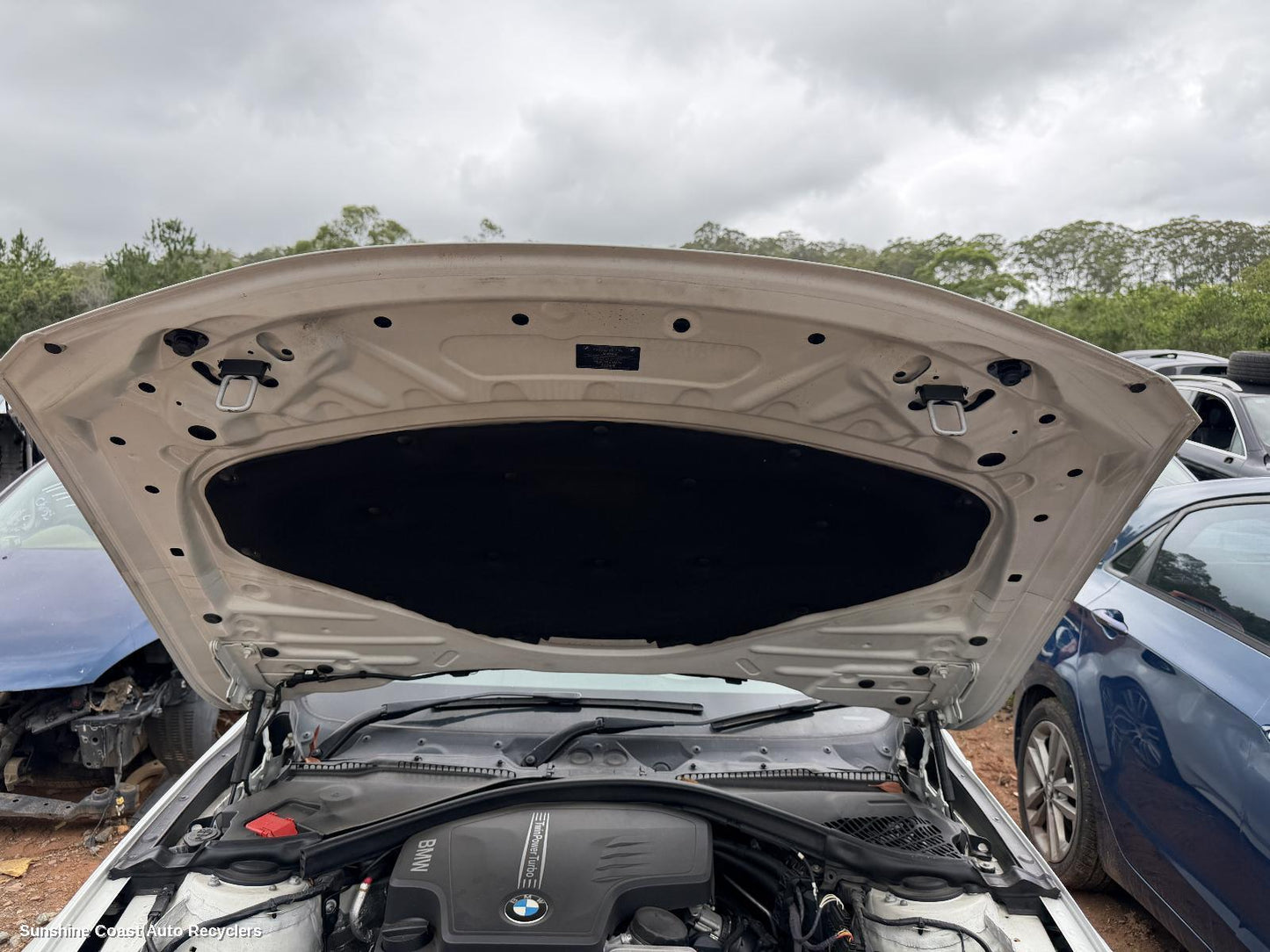 2012 Bmw 3 Series Bonnet Hinge Strut