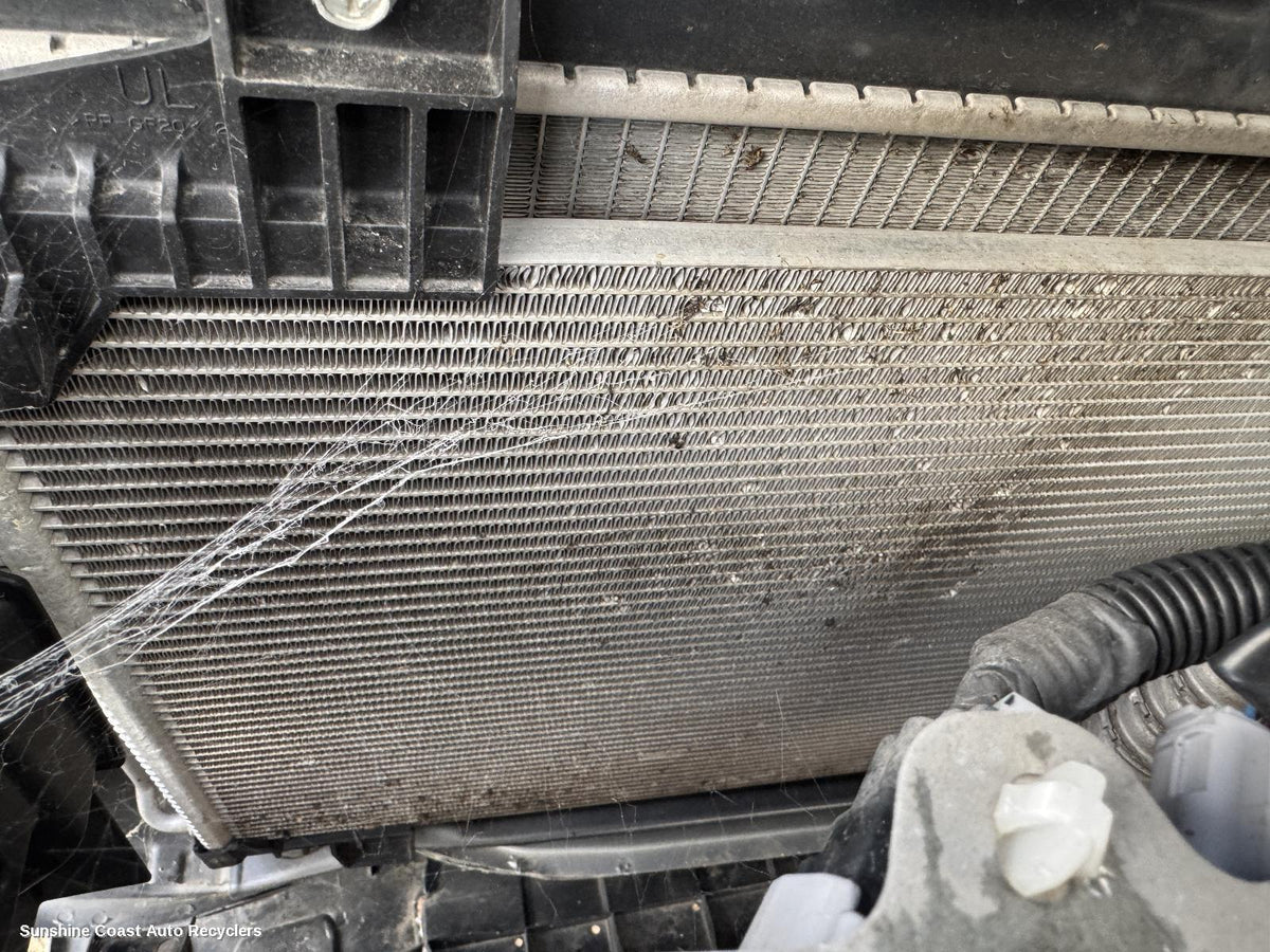 2016-2021 Mitsubishi Outlander A C Condenser