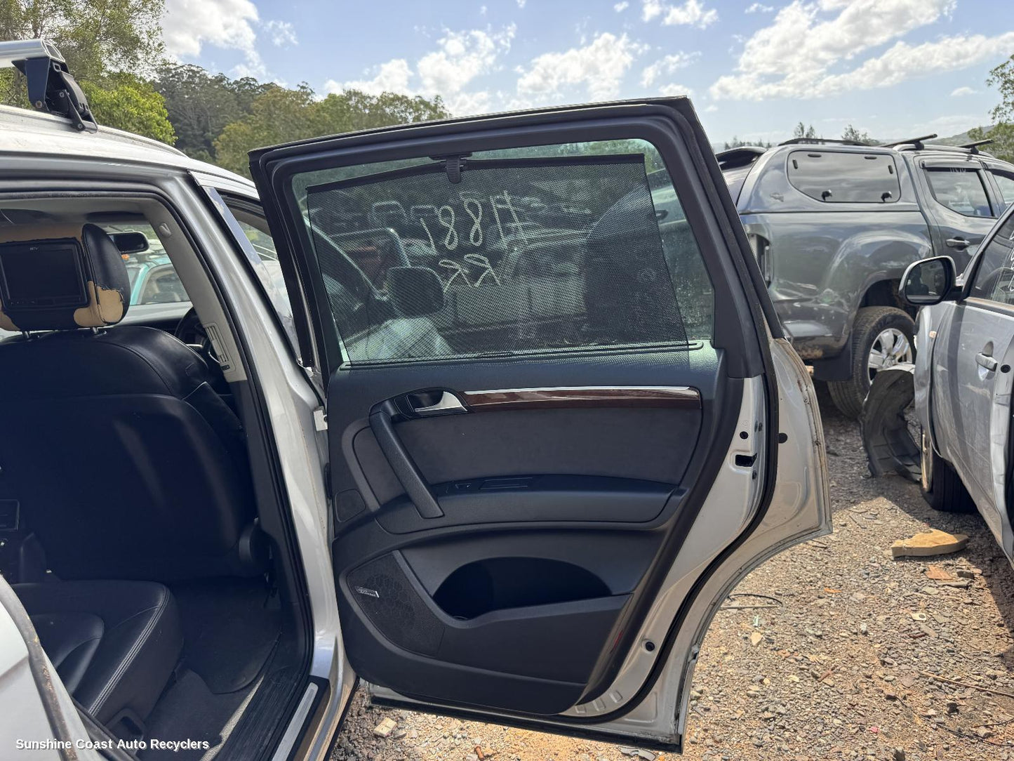 2010 Audi Q7 Door Trim
