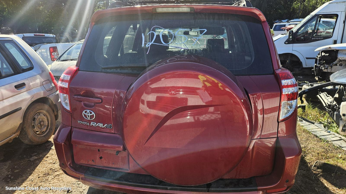 2005-2012 Toyota Rav4 Wiper Arm