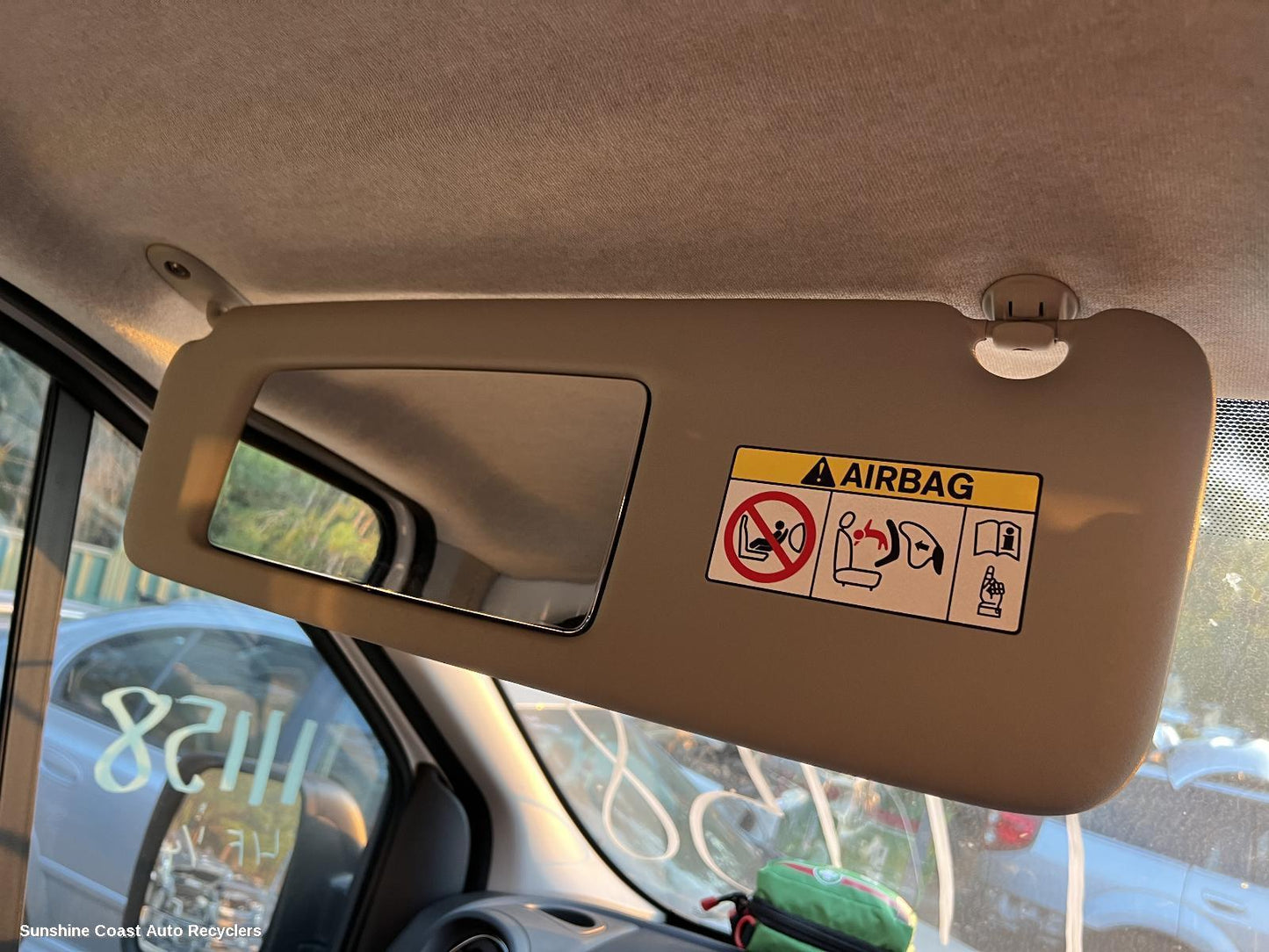 2015-2026 Renault Trafic Sunvisor