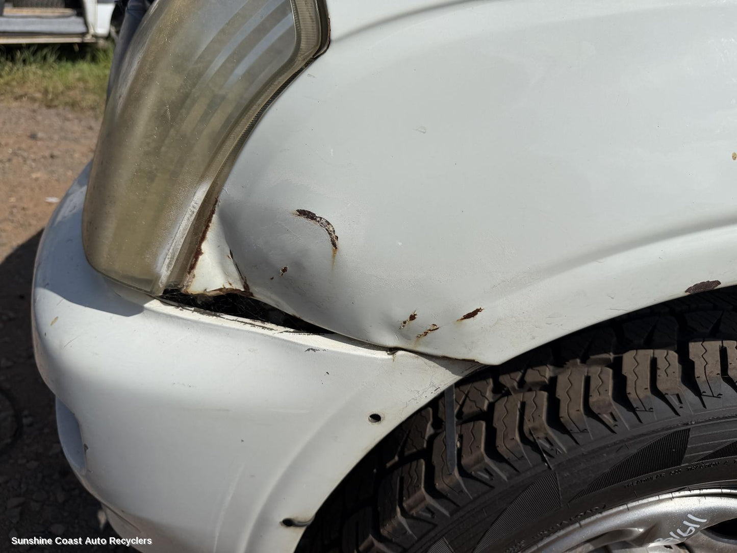 2005 Holden Rodeo Left Guard