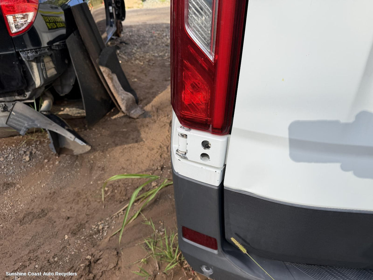 2020-2026 Ldv Deliver 9 Bootlid Tgate Hinge