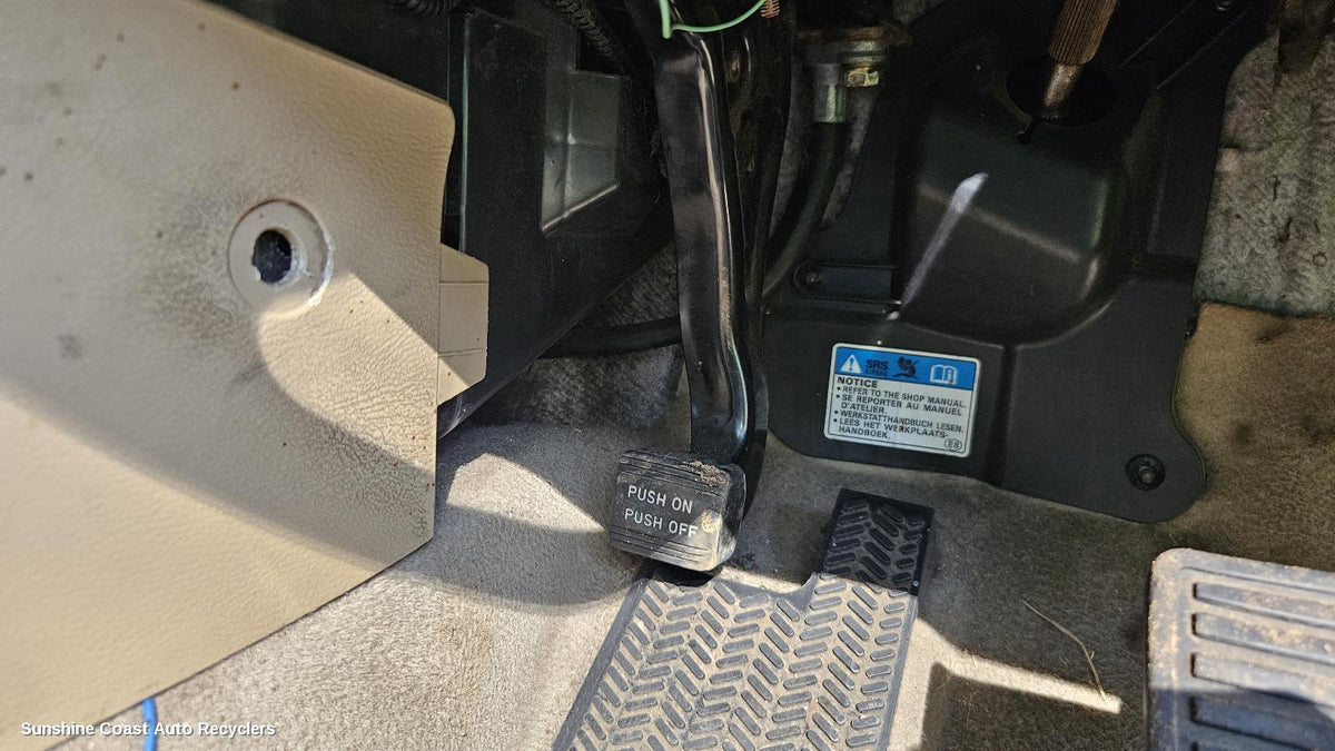 2004-2009 Honda Odyssey Pedal Assembly