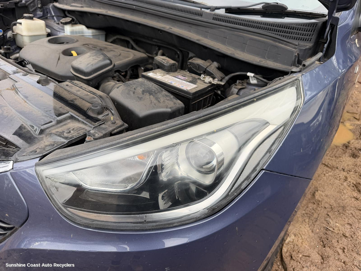 2013-2016 Hyundai Ix35 Left Headlamp