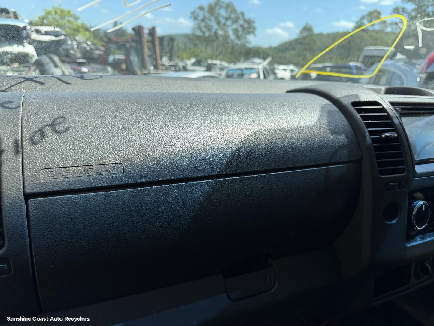 2005-2015 Nissan Navara Glove Box