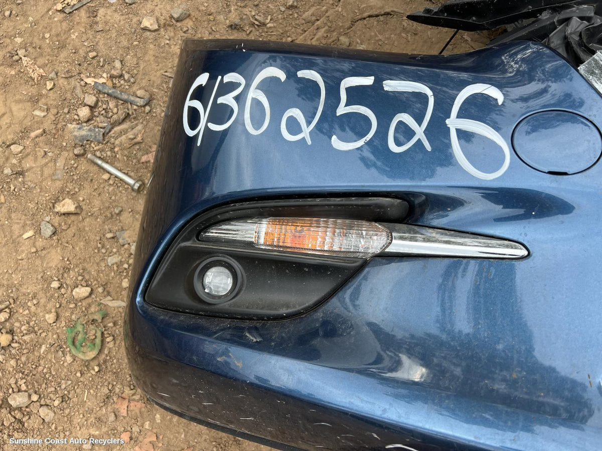 2016-2019 Mazda 3 Right Indicator Fog Side