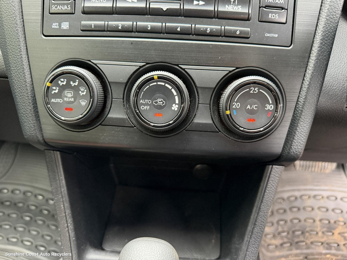 2011-2017 Subaru Impreza Heater Ac Controls