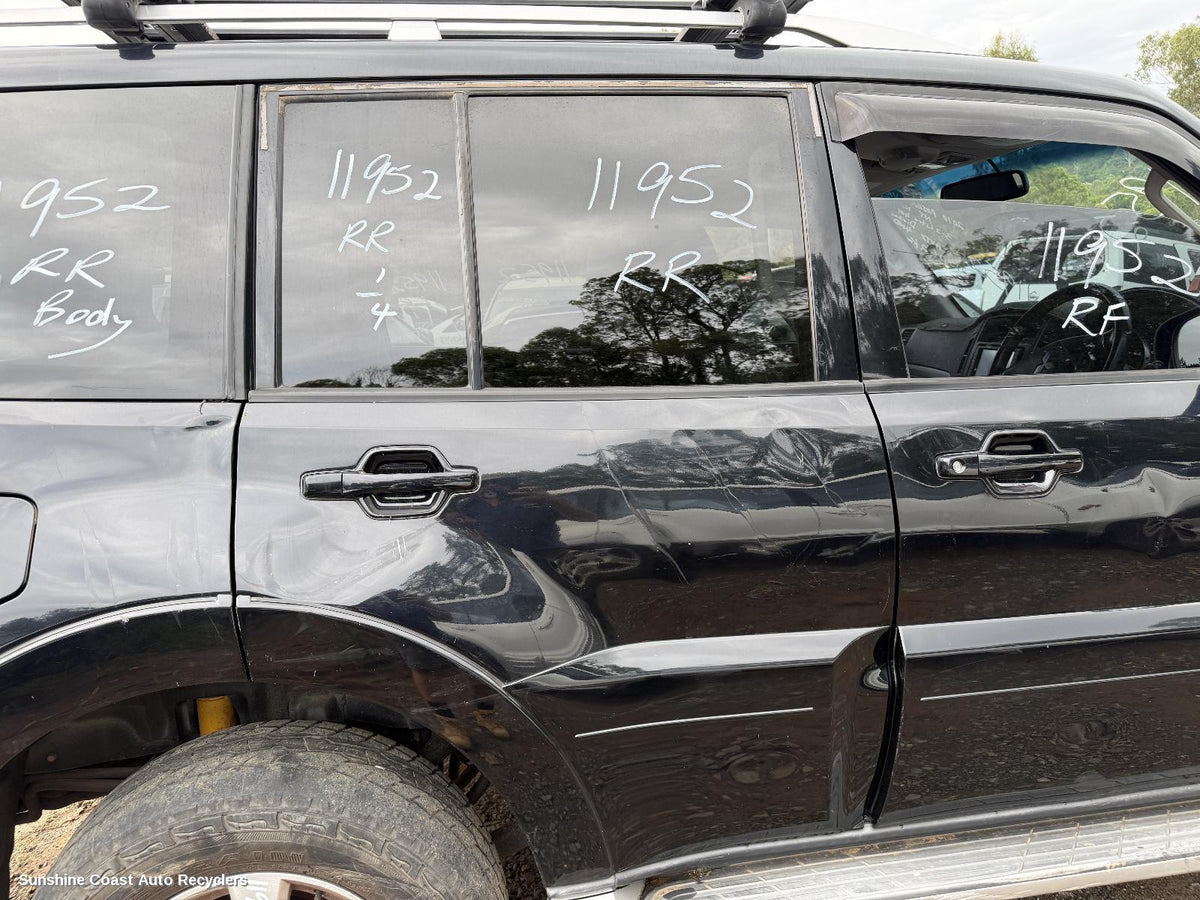 2006-2021 Mitsubishi Pajero Door Handle