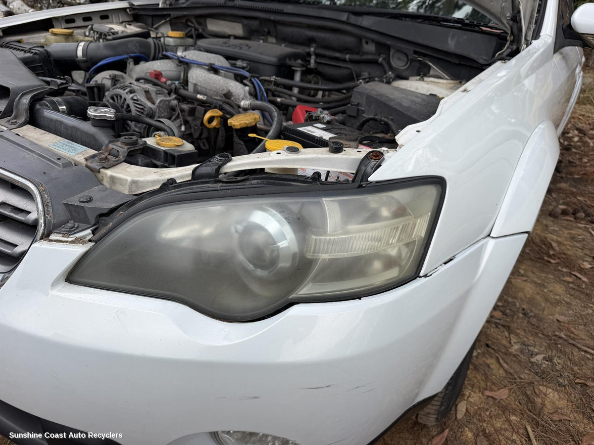 2003-2005 Subaru Outback Left Headlamp