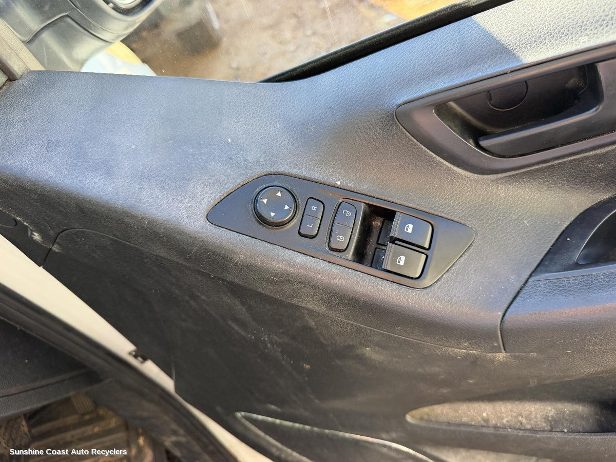 2015-2025 Ldv G10 Pwr Dr Wind Switch