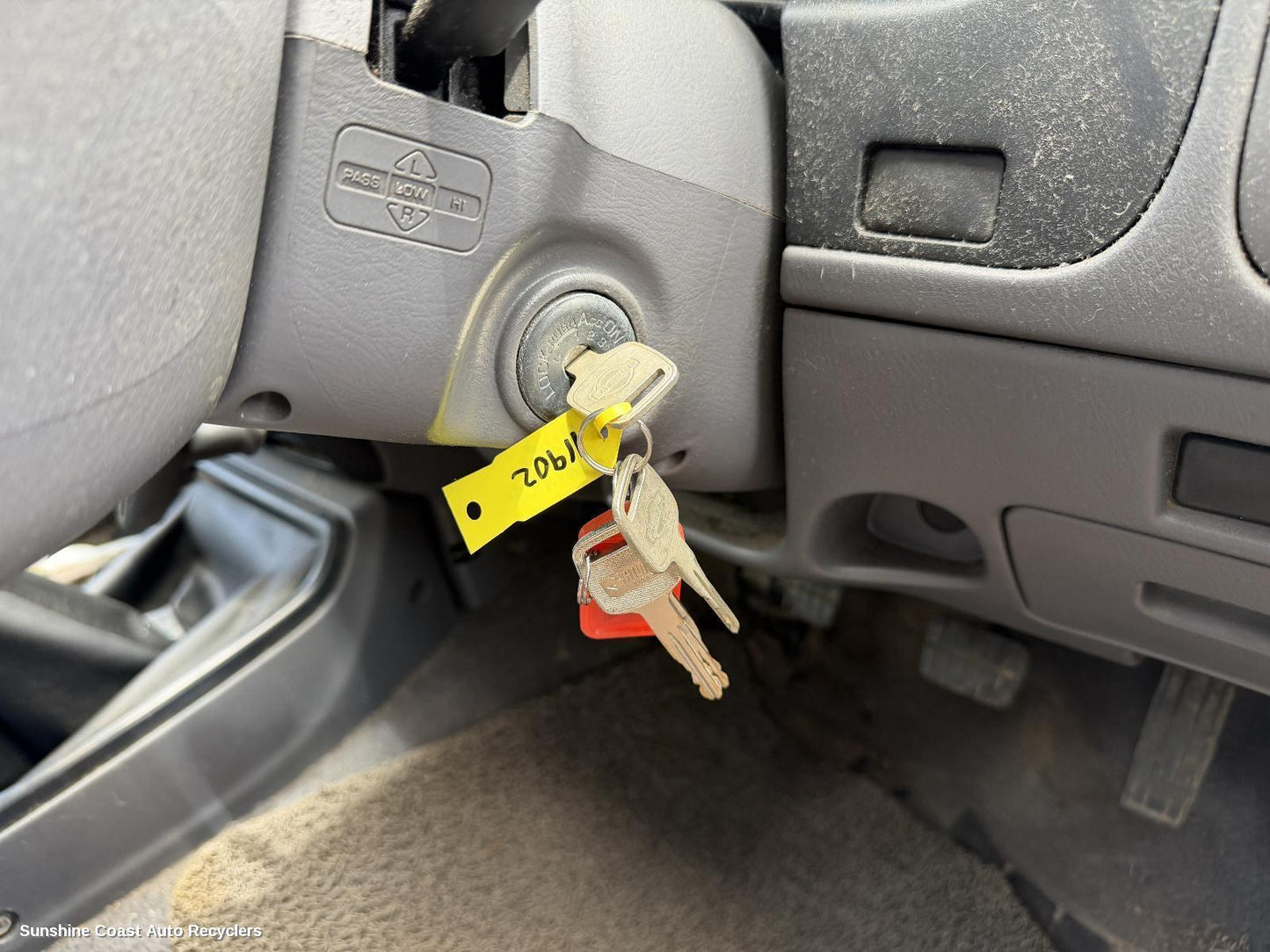 1997-2015 Nissan Navara Ignition W  Key
