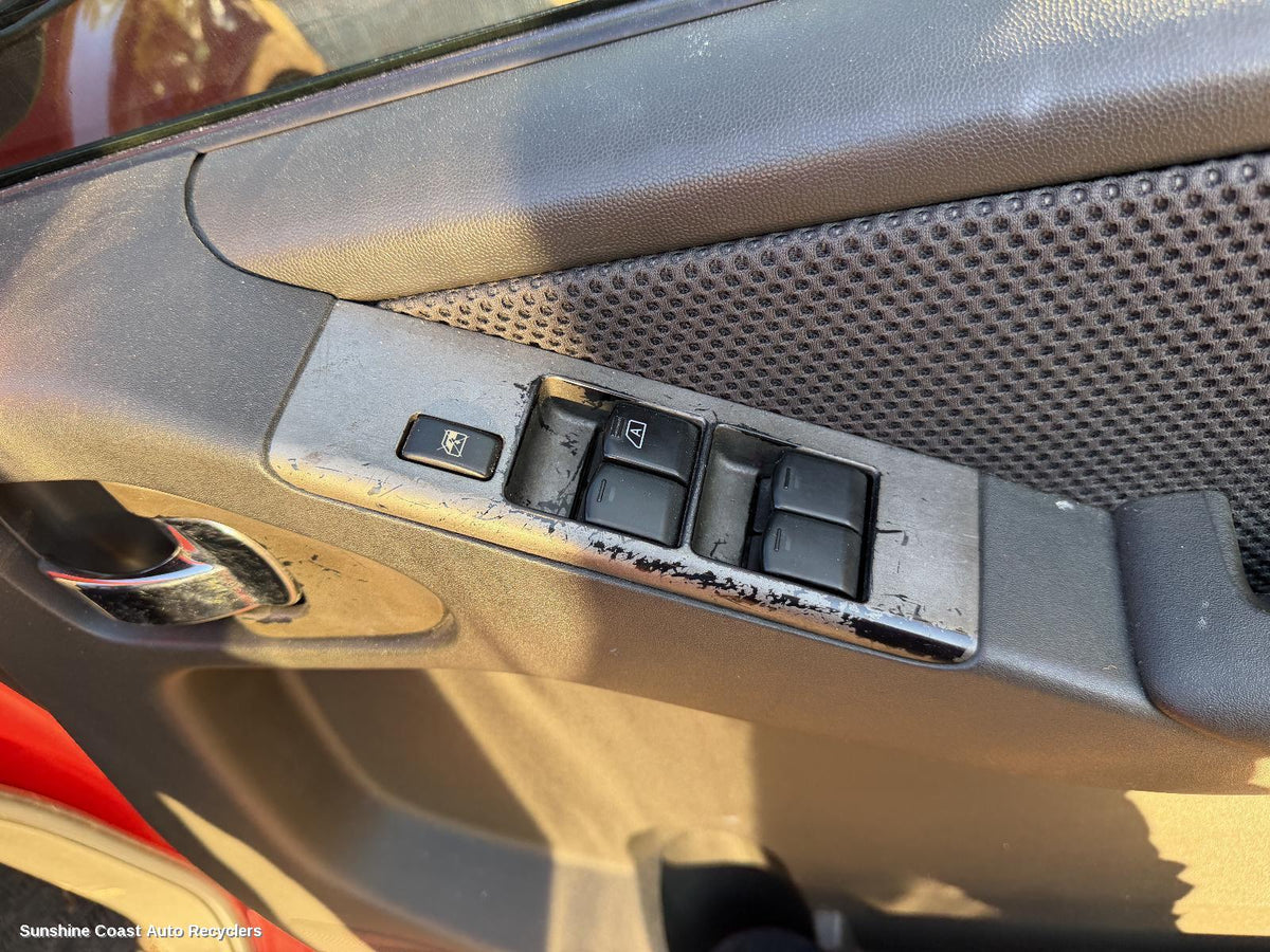 2005-2015 Nissan Navara Pwr Dr Wind Switch