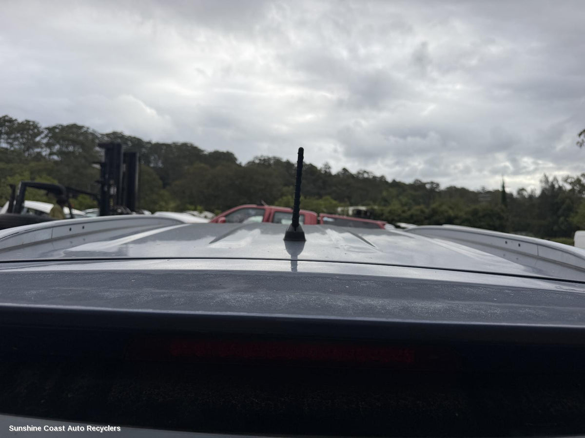 2009-2016 Hyundai Ix35 High Level Stoplight