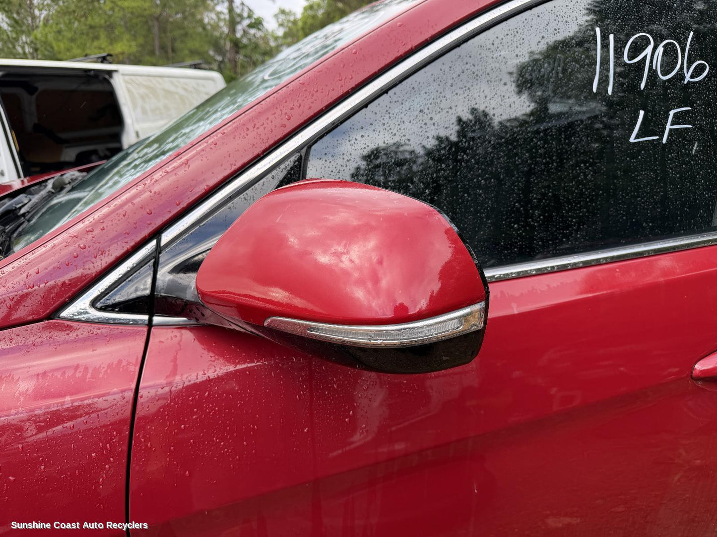 2014-2015 Hyundai Santa Fe Left Door Mirror