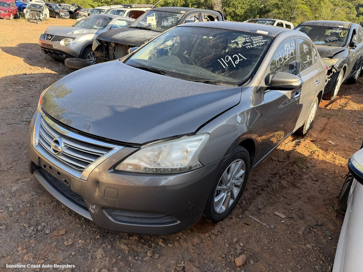 2012-2017 Nissan Pulsar Right Headlamp