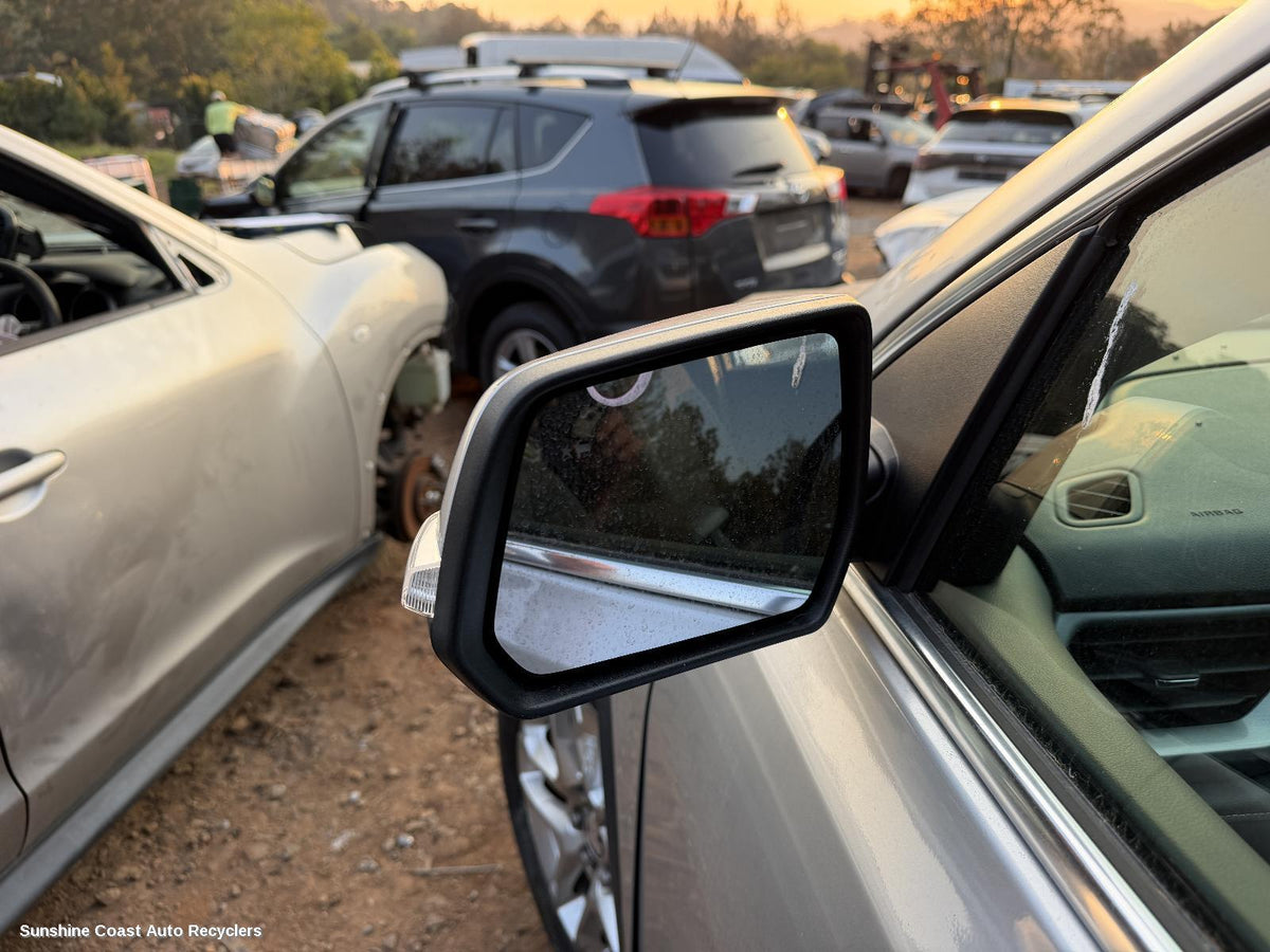 2018-2020 Holden Acadia Left Door Mirror