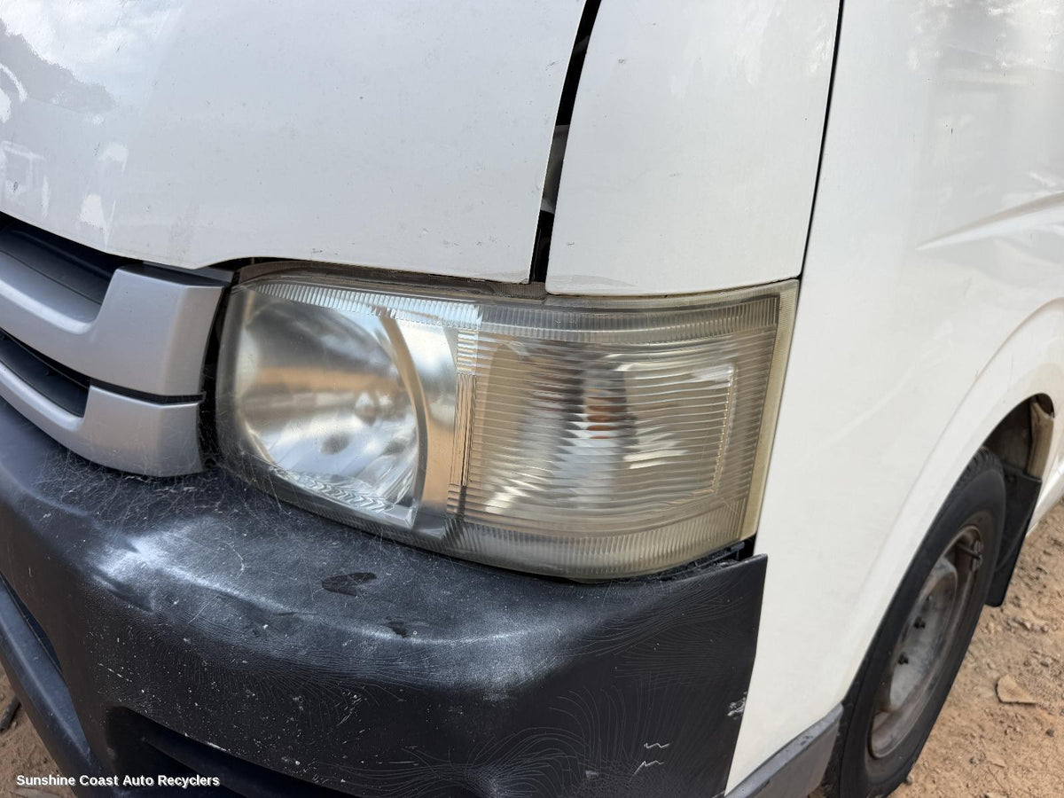 2005-2010 Toyota Hiace Left Headlamp
