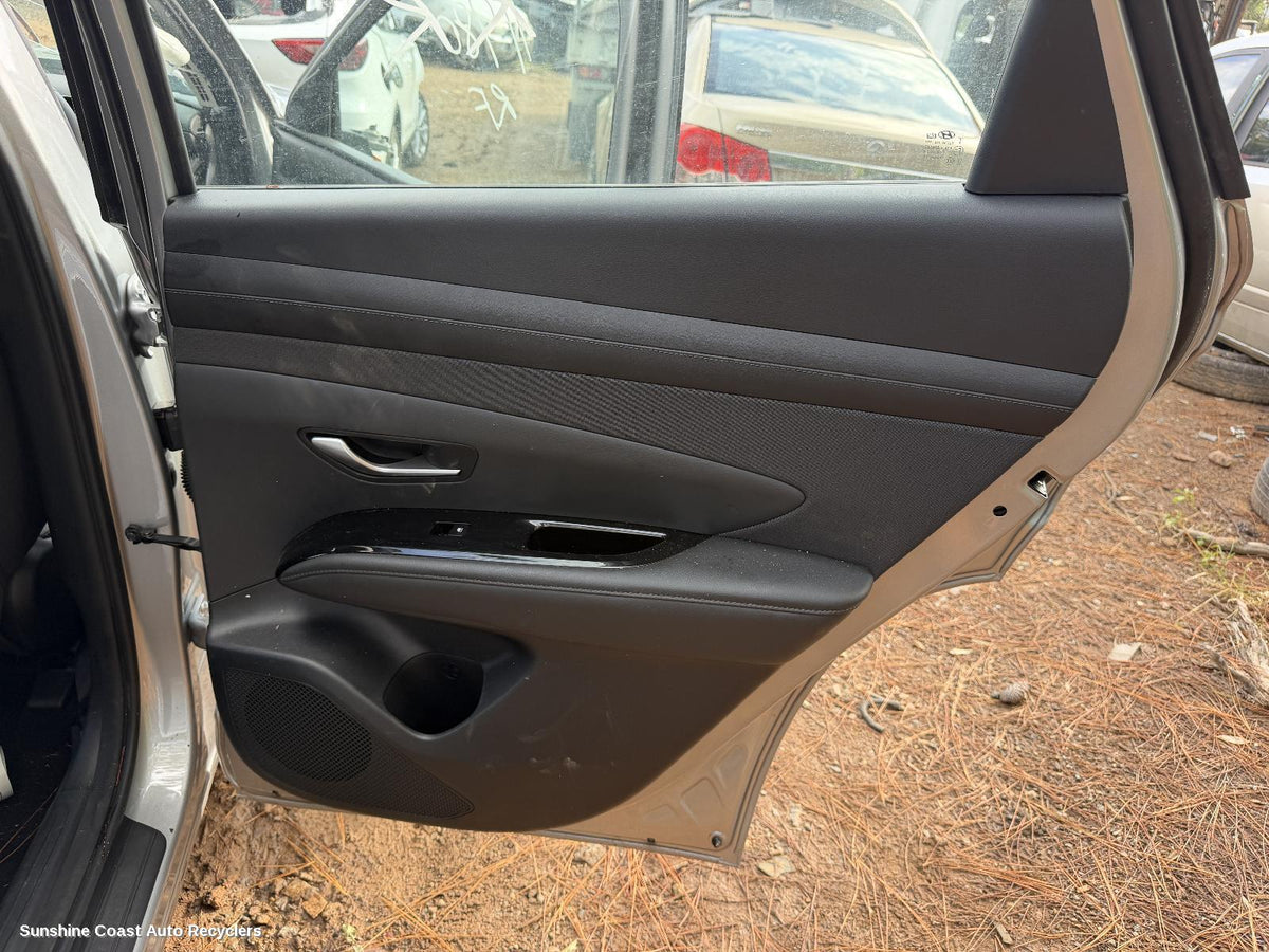 2021-2026 Hyundai Tucson Door Trim